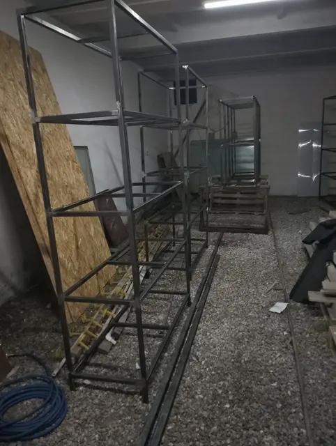 Стеллаж